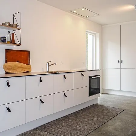 Ferienhaus Stunning In With House Sea View *
