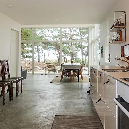 Stunning In With House Sea View *